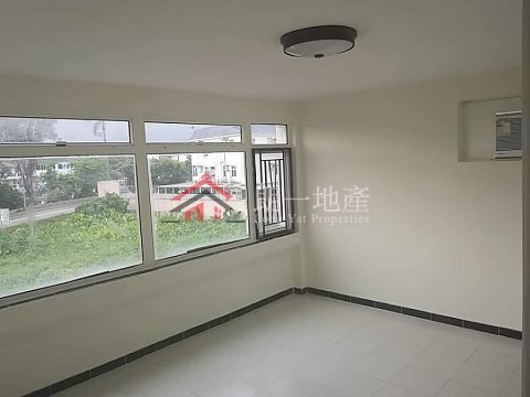 錦上路村屋