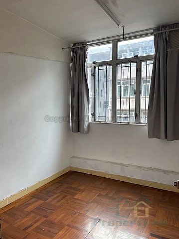 LUNG WA BLDG Sham Shui Po M C522553 For Buy