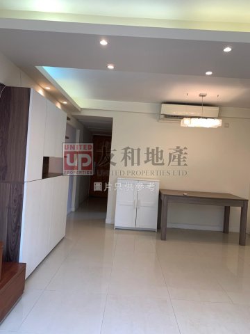 JADE COURT nice decor 3 bedrooms  Kowloon Tong T180949 For Buy