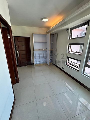 LEE KEE BLDG Ngau Tau Kok C202779 For Buy