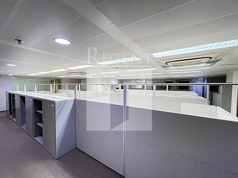 Cheung Sha Wan Industrial, Premier Centre