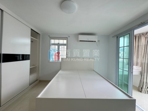 西徑村