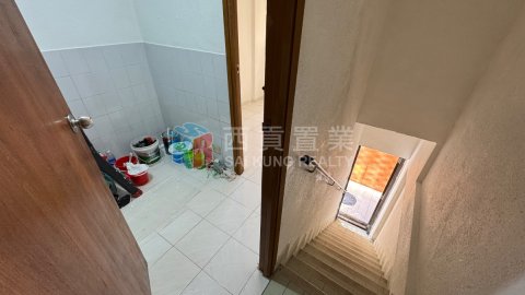 蠔涌村
