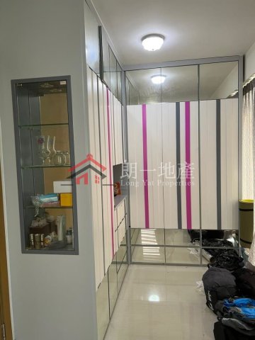 元朗市村屋