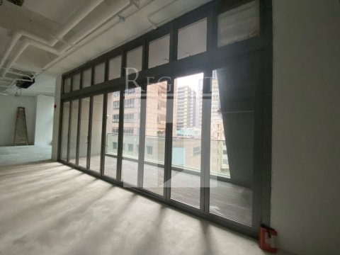 8 OBSERVATORY RD (天文台道8號) 
