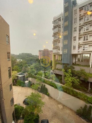 琨崙 藍彩鑽 洋房