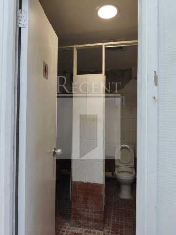 KEVIN WONG DEV BLDG (華凱發展大廈) 
