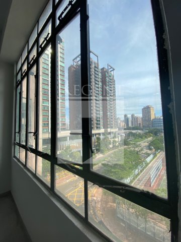 MANSFIELD IND CTR (萬輝工業中心) 