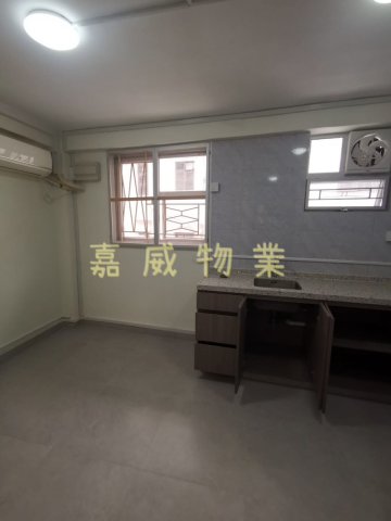 黃泥頭 @ EMILY 95080096