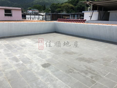 蚝涌 西贡 高层 011606 售盘