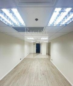 WOON LEE COM BLDG (焕利商业大厦) 