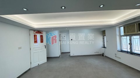 菠蘿輋