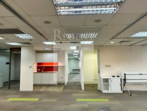 SKYLINE TWR (宏天广场) 