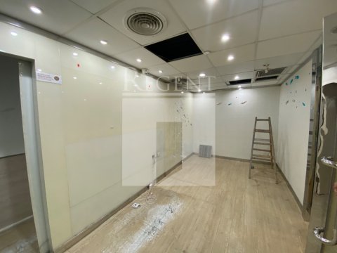 WAY ON COM BLDG (維安商業大廈) 