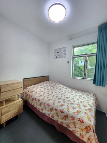 新屋家村