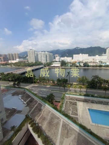 河畔花園 D座