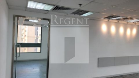 OMEGA PLAZA (歐美廣場) 