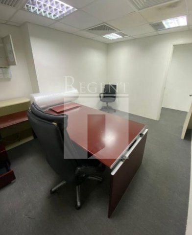 OMEGA PLAZA (歐美廣場) 