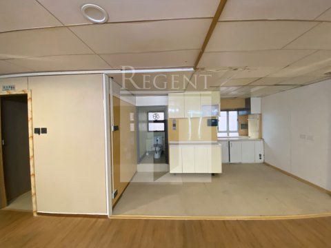 Hoi Luen Ind Ctr Blk A (開聯工業中心 A座) 