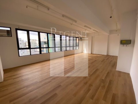 Causeway Bay Office, United Success Commercial Centre