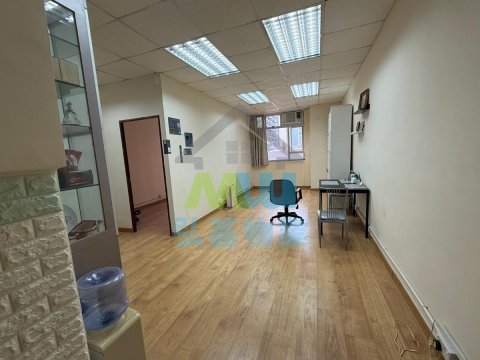 華俊工業中心
