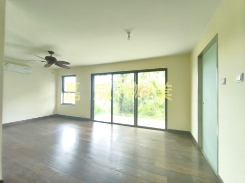 山頂花園 @ EMILY 95080096