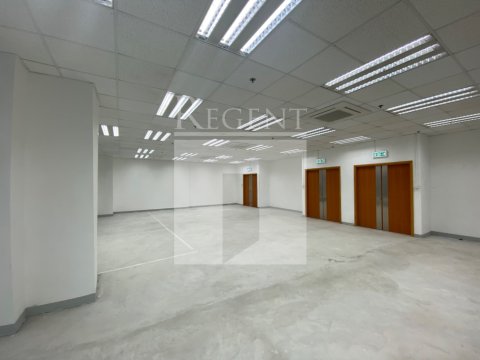 TRENDY CTR (潮流工貿中心) 
