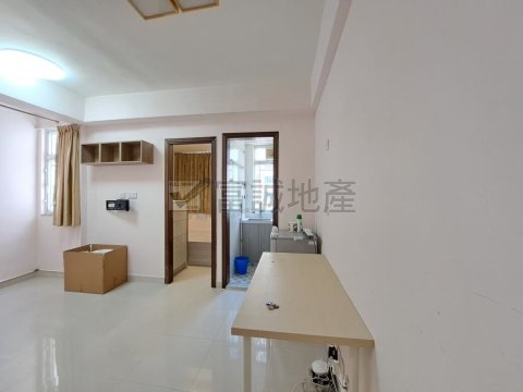 嘉喜大厦 黄大仙 高层 G087878 售盘