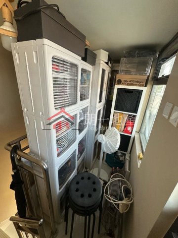 錦上路村屋