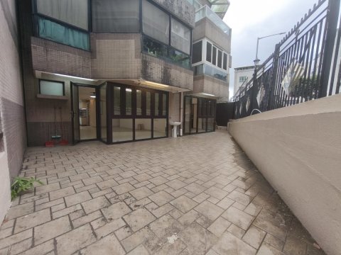 駿寶居  95080030