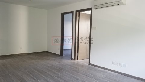 自成一各、優質物業, 露台