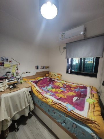新屋家村
