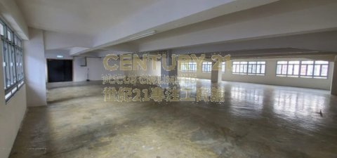 長華工業大廈 鰂魚涌 中層 K208695 售盤