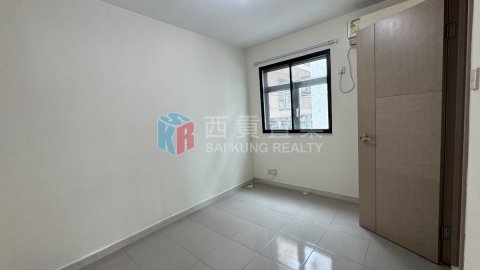 榕樹澳村