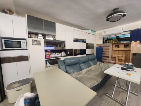新屋家村