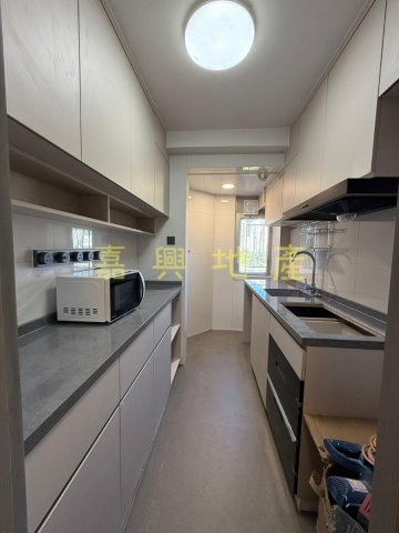 愉城苑 D座 城康閣