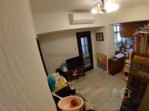 安輝大廈 香港仔 中層 C501218 售盤