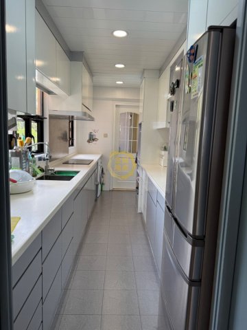 ELEGANT VILLA ELEGANT VILLA