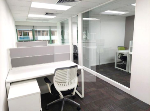 OFFICEPLUS @WAN CHAI (協成行灣仔中心) 