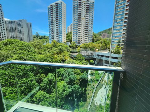 峻譽渣甸山 東半山 高層 1716608 售盤