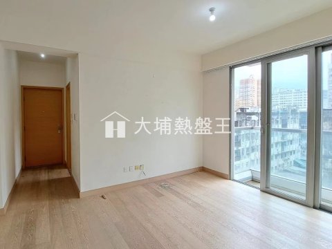 富盈門  
