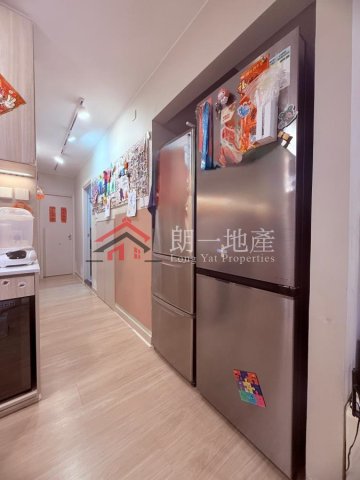 錦上路村屋