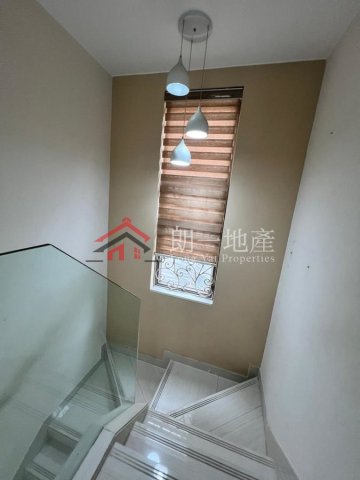 福慶村 地利黃金閣