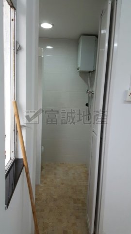 雲華樓 黃大仙 低層 G124980 售盤