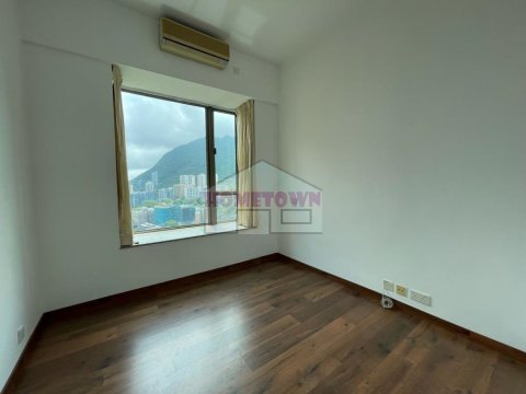 宝翠园 坚尼地城 高层 023454 售盘