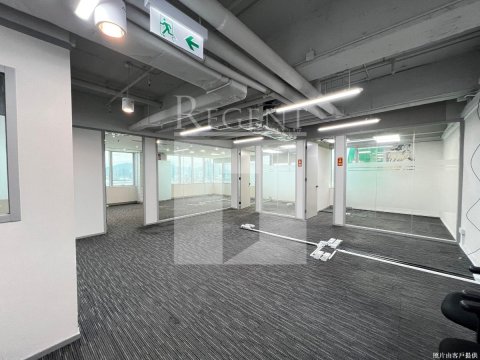 118 CONNAUGHT RD W (118干諾道西) 