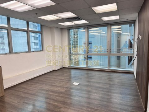 文咸東街135商業中心 上環 高層 K207557 售盤