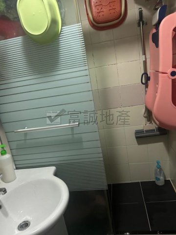 嘉強苑 橫頭磡 F125195 售盤