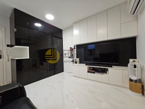 荃灣中心 北京樓