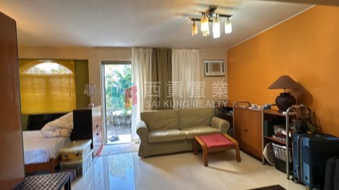 井欄樹村